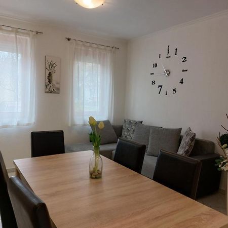 Apartmancentrum ยูลา ภายนอก รูปภาพ